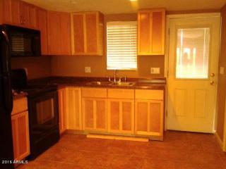 3539 Palm Ln, Phoenix AZ  85008-2945 exterior