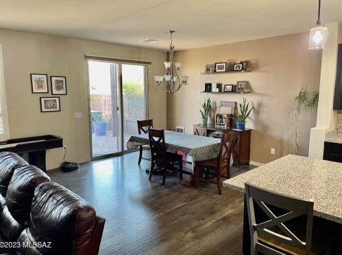 8969 Lee St, Tucson AZ  85715 exterior