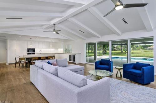 1940 Empress Ct, Naples FL 34110-8141 exterior