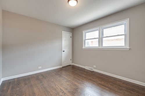 8225 Agatite Ave, Chicago IL  60706-4317 exterior