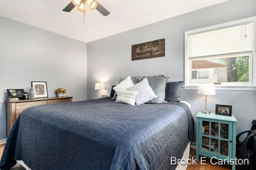 3024 Beach St, Meskegon MI 49441-1128 exterior