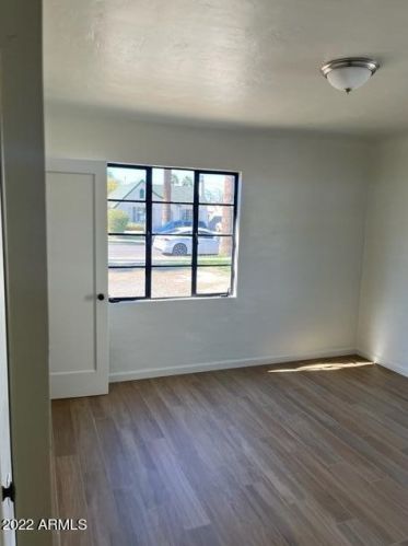 2041 16 Ave, Phoenix AZ 85021-5411 exterior