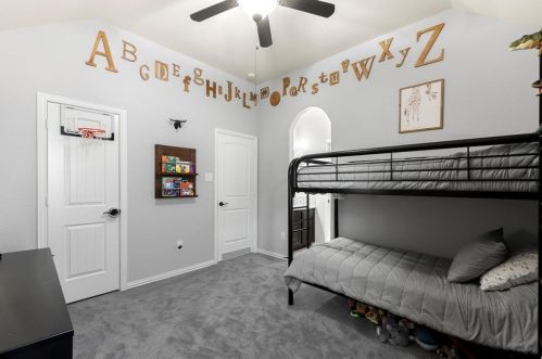 331 Kinderwood Trl, Montgomery TX 77316-2121 exterior