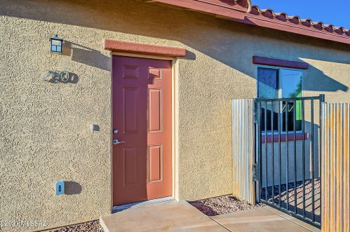 260 24th St, Tucson AZ  85713-1642 exterior