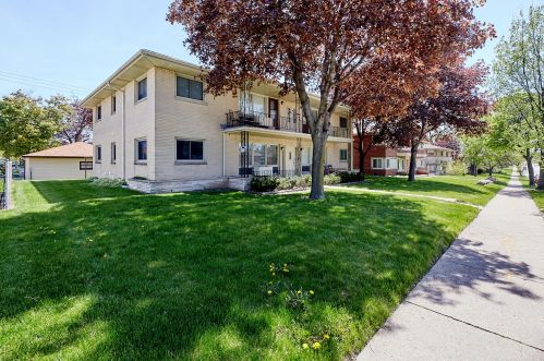 4648 76th St, Milwaukee WI  53220-3721 exterior