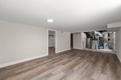 3845 Laurel Fls Dr, Lithonia GA 30039-6586 exterior