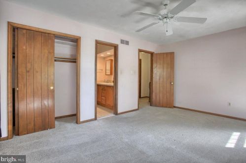 92 Roboda Blvd, Limerick PA 19468-2967 exterior