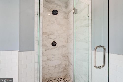 401 Delafield Pl, Washington DC  20011-6112 exterior