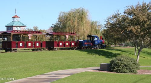38809 Courage Ct, Phoenix AZ exterior