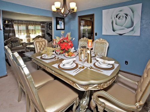 1518 Greendale Dr, Pittsburgh PA 15239-1144 exterior