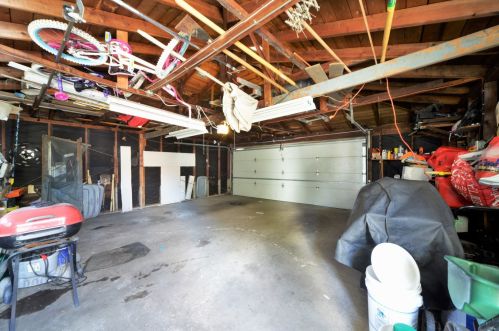 5040 Avers Ave, Chicago IL 60625-6012 exterior