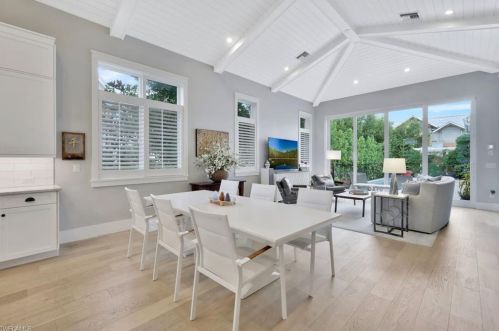 1394 1 Ave, Naples FL 34102 exterior