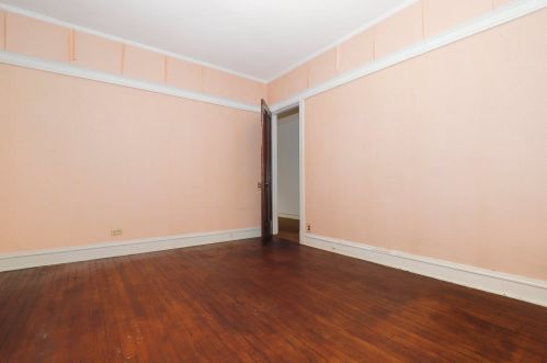 6417 Magnolia Ave, Chicago IL 60626-5306 exterior