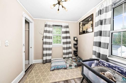 237 Kent Rd, Duluth MN 55812-1101 exterior