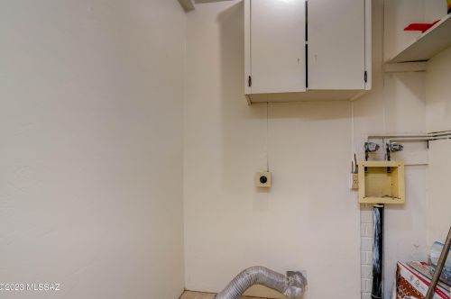 4542 15th St, Tucson AZ 85701-2444 exterior