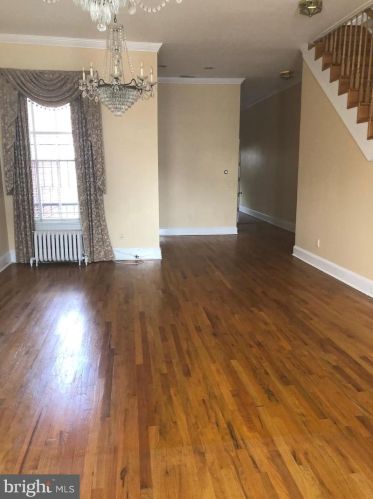 314 Independence Ave, Washington DC  20003-1041 exterior