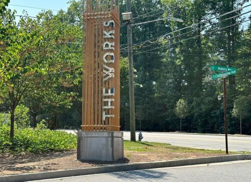 1631 Carroll Dr, Atlanta GA 30318-3663 exterior