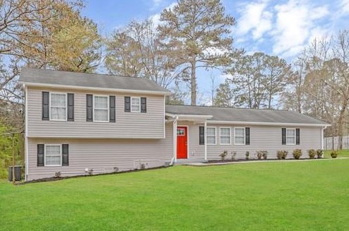 7601 Asbury Dr, Lithonia GA  30058-5908 exterior