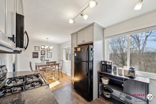 283 Longleaf Dr, Moon Twp PA  15108-3135 exterior