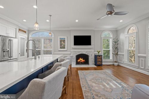 1544 Hampton Hill Cir, Mc Lean VA  22101-6021 exterior