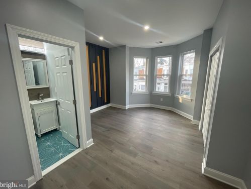 1617 Allengrove St, Philadelphia PA  19124-2729 exterior