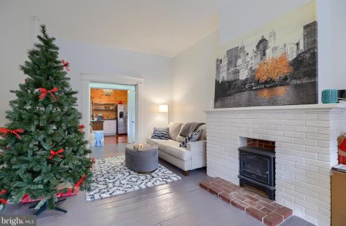 433 Walnut St, Lancaster PA 17603-3362 exterior