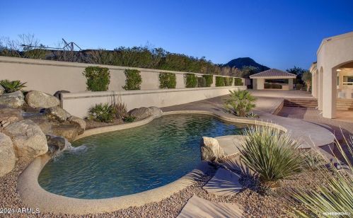 13816 18th St, Phoenix AZ 85022-2878 exterior