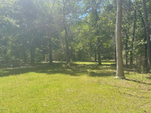 14409 Frst Cir, Montgomery TX 77356-2185 exterior