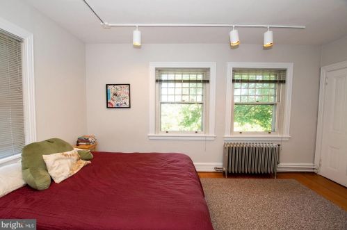 1 West St, Media PA 19063-2614 exterior