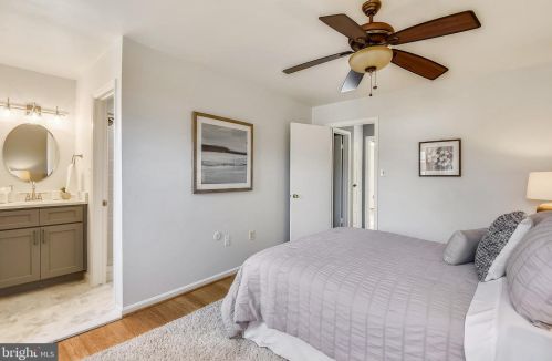 2685 Centennial Ct, Alexandria VA 22311-1304 exterior