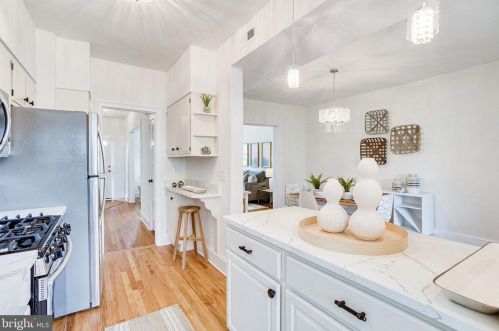 1839 A St, Washington DC 20003-1521 exterior