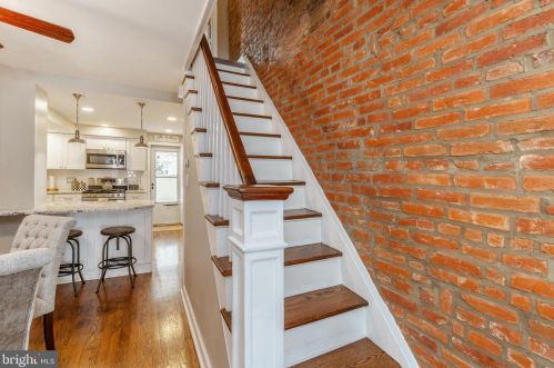 1529 Clarion St, Philadelphia PA  19147-6209 exterior