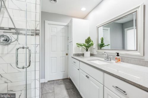 3310 Holland Clf Rd, Huntingtown MD 20639-9722 exterior