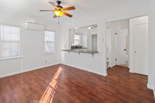 9827 Beach St, Bellflower CA  90706-5917 exterior