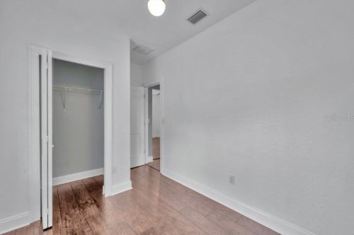 1306 18th Ave, Tampa FL 33605-2639 exterior