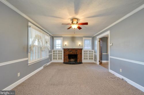 1002 York St, Hanover PA 17331-3360 exterior