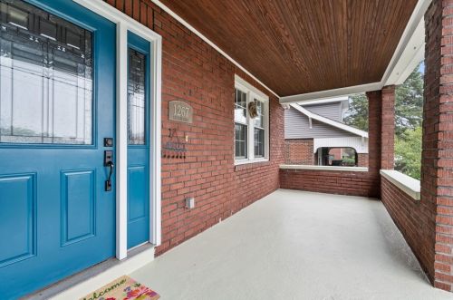 1267 Brinton Rd, Pittsburgh, PA 15221-4549