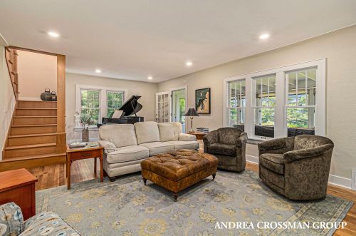 3147 Scenic Dr, Meskegon MI  49445-9609 exterior