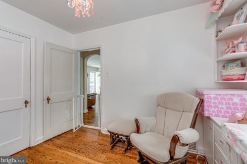 904 Maple Ave, Camden NJ 08107-2421 exterior