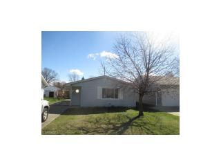 421 Morton Rd, Vermilion, OH 44089-2138
