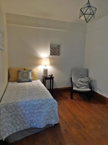 2575 Graham St, Milwaukee WI  53207-1609 exterior