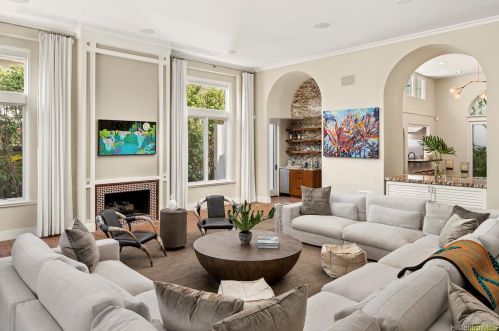 3919 Noela Pl, Honolulu HI  96815-4519 exterior