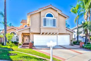 412 Morningside Cir, Fullerton CA  92835-3544 exterior