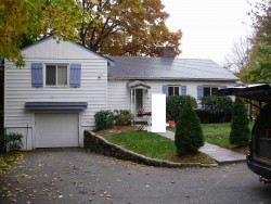 76 Homer St, Newton, MA 02459-1517