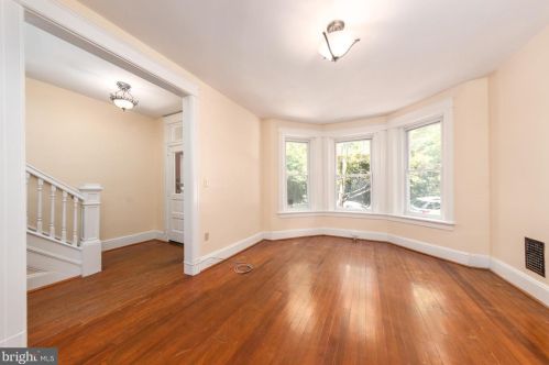 162 Bryant St, Washington DC  20001-1631 exterior