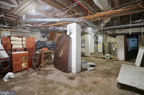 1308 Main St, Darby PA 19023-2619 exterior