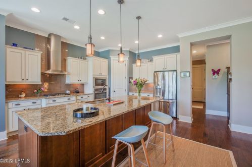 1 Calverton Pl, Bluffton SC 29910-7828 exterior