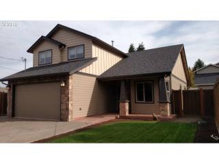 2721 La Darrah St, Eugene OR  97404-1883 exterior