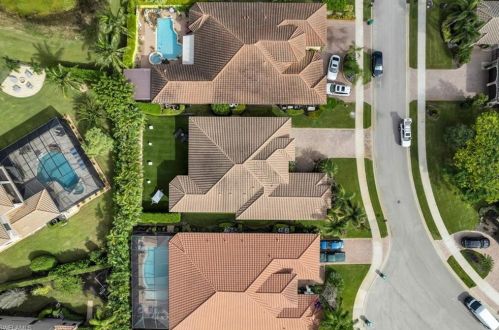 3376 Atlantic Cir, Naples FL 34119-8636 exterior