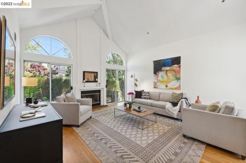 1149 Hearst Ave, Berkeley CA 94709-2129 exterior